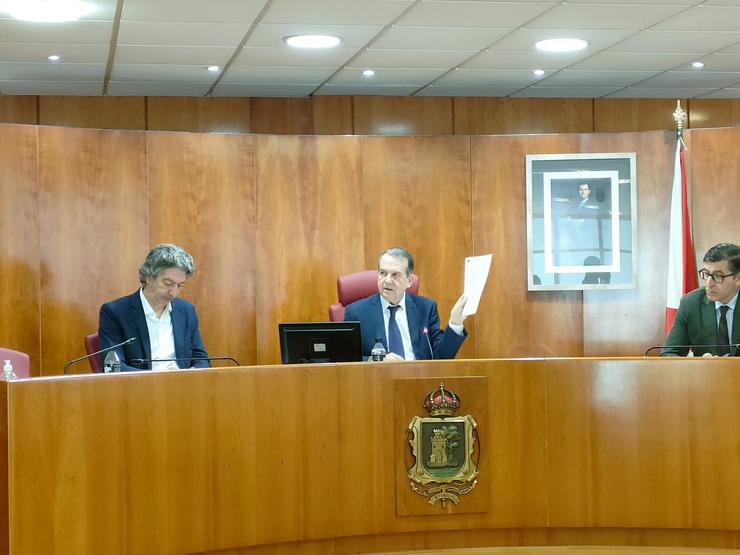 O alcalde de Vigo, Abel Caballero, no pleno extraordinario celebrado o 7 de novembro de 2024, en defensa do AVE Vigo-O Porto e o AVE Vigo-Madrid/ Europa Press