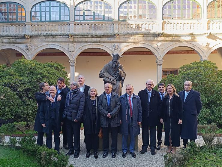 Académicos, políticos e empresarios renden homenaxe ao expresidente da Xunta Fernando González Laxe pola súa xubilación / Europa Press