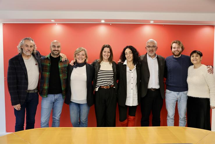 Edís socialistas no Concello de Lugo coa nova alcaldesa de Lugo, Paula Alvarellos, á esquerda da rexedora saínte Lara Méndez / CONCELLO DE LUGO