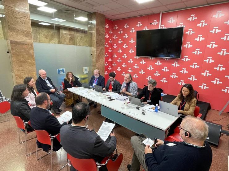 A Mesa denuncia ante o Consello de Europa os "incumprimentos" da Carta Europea das Linguas que sofre o galego. A MESA