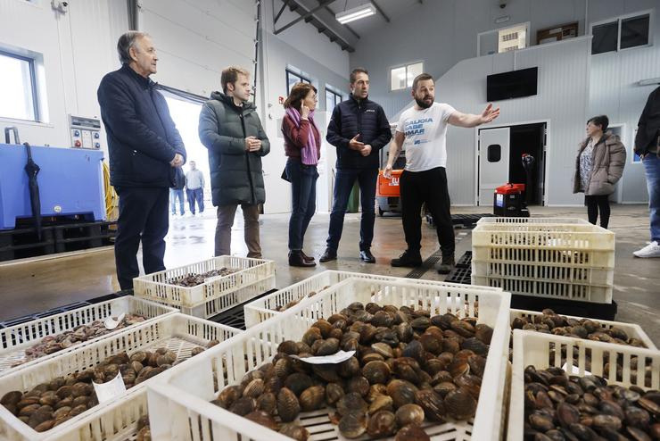 O conselleiro do Mar, Alfonso Villares, visita confrarías da zona de Ferrol. CONSELLERÍA DO MAR / Europa Press