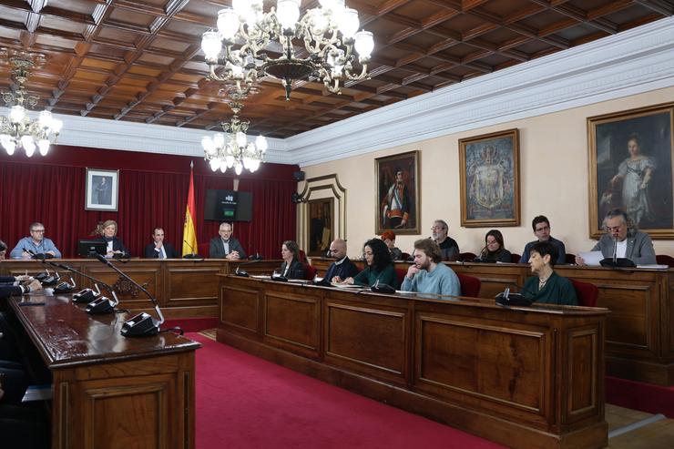Imaxe da sesión extraordinaria do Pleno Municipal deste xoves na que foron debatidos e aprobados os orzamentos do Concello de Lugo para o ano 2024, cifrados en 121,8 millóns de euros / CONCELLO DE LUGO