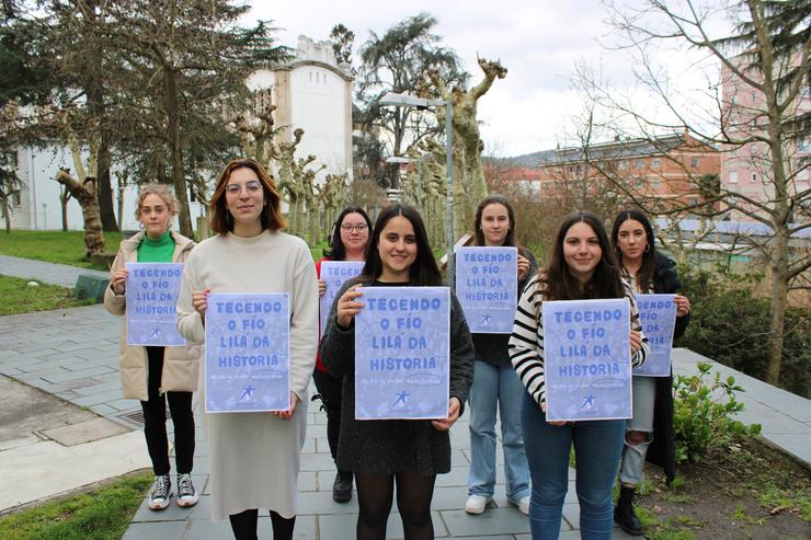 Presentación da campaña de Galiza Nova, coa súa secretaria xeral, Marta Gómez, á cabeza 