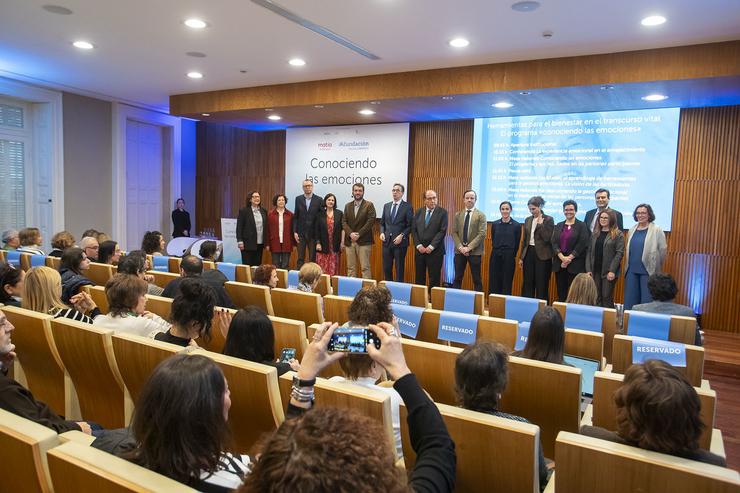 Ou director xeral de Maiores e Atención Sociosanitaria, Antón Acevedo, participa na inauguración dá xornada Coñecendo as emocións.. CONCHI PAZ / Europa Press