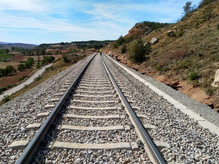 Vías de tren de circulación Adif / ADIF - Arquivo