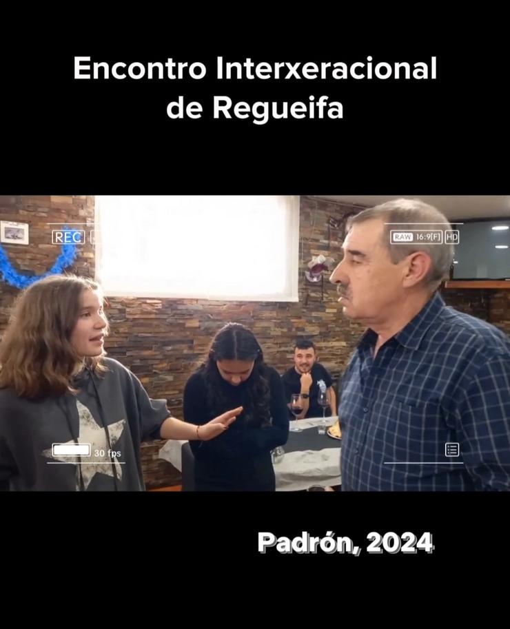 Un momento da regueifa interxeracional