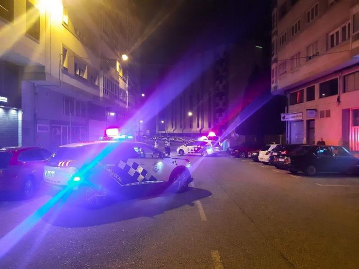 Imaxe dun control nocturno da Policía Local de Lugo / POLICÍA LOCAL DE LUGO - Arquivo