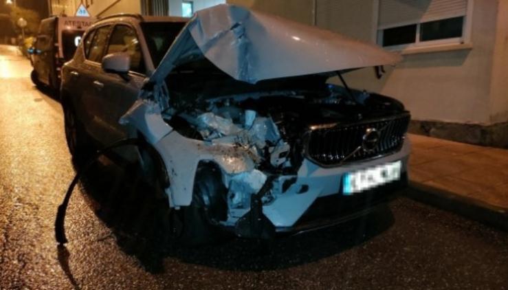 Interceptado en Vigo un condutor que se deu á fuga tras causar un accidente ao duplicar a taxa de alcol permitida / POLICÍA LOCAL