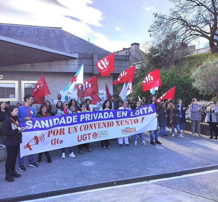 Novas concentracións noutra xornada de folga na sanidade privada da Coruña. CIG