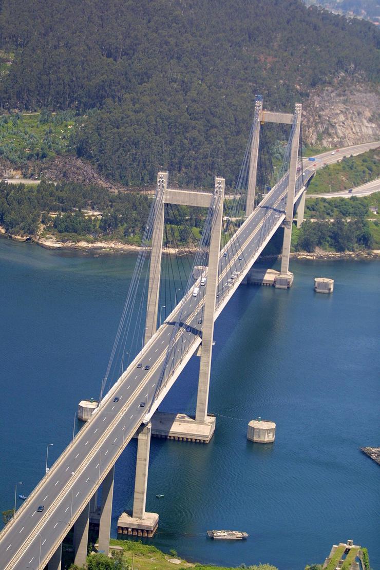 Arquivo - Vista xeral e aérea da Ría de Vigo coa  Ponte de Rande atravesándoa.. EUROPA PRESS - Arquivo / Europa Press