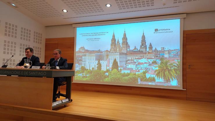 Inauguración do curso 'A protección do patrimonio histórico e a súa conexión co urbanismo'. TSXG 