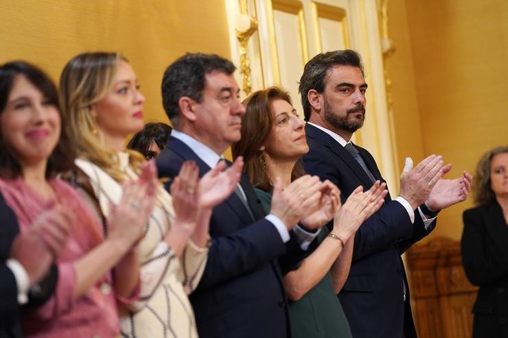 O equipo de Goberno de Alfonso Rueda na Xunta de Galicia durante o primeiro Consello da Xunta do novo Goberno de Alfonso Rueda, no Pazo de Raxoi, a 15 de abril de 2024, en Santiago de Compostela / Álvaro Ballesteros