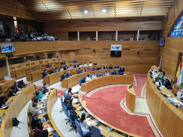 O presidente da Xunta, Alfonso Rueda, intervén durante a sesión de control do Parlamento de Galicia 