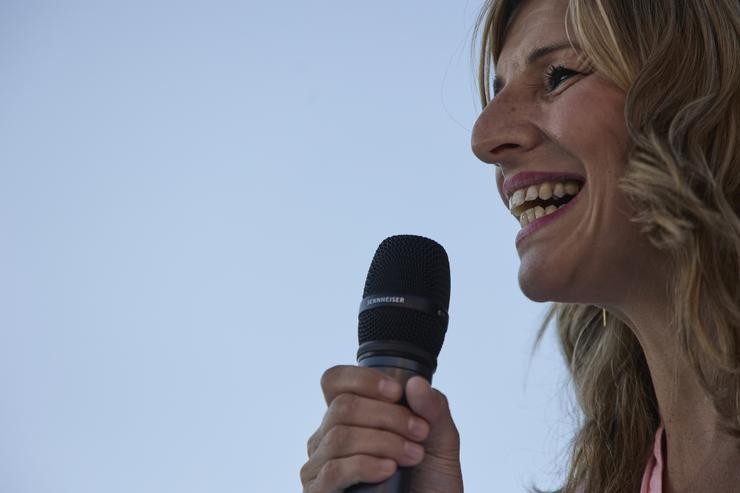 A vicepresidenta segunda, Yolanda Díaz, durante o primeiro acto de Sumar, a 8 de xullo de 2022, en Madrid / Jesús Hellín - Arquivo