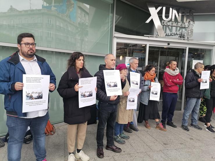 Imaxe da concentración deste martes ante a Delegación da Xunta / BNG DE VIGO