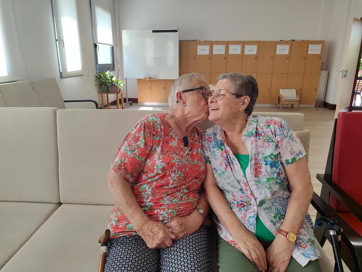 Celia (esq) e Herminia (der), usuarias do centro