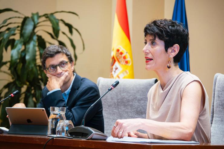 : O secretario de Estado de Seguridade Social e Pensións, Borja Suárez, e a ministra de Inclusión, Seguridade Social e Migracións, Elma Saiz. MINISTERIO DE INCLUSIÓN - Arquivo / Europa Press