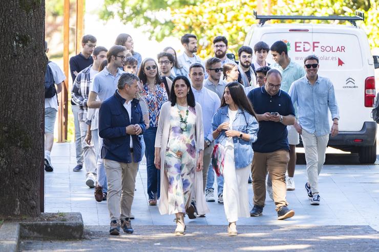 Prado mantén un encontro en Santiago con membros de Novas Xeracións.. ÍÑIGO ROLÁN/PP / Europa Press
