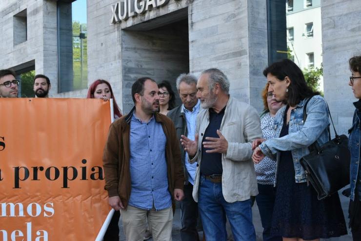 Un veciño de Rianxo ao que A Mesa conseguiu retirar varias denuncias / A Mesa