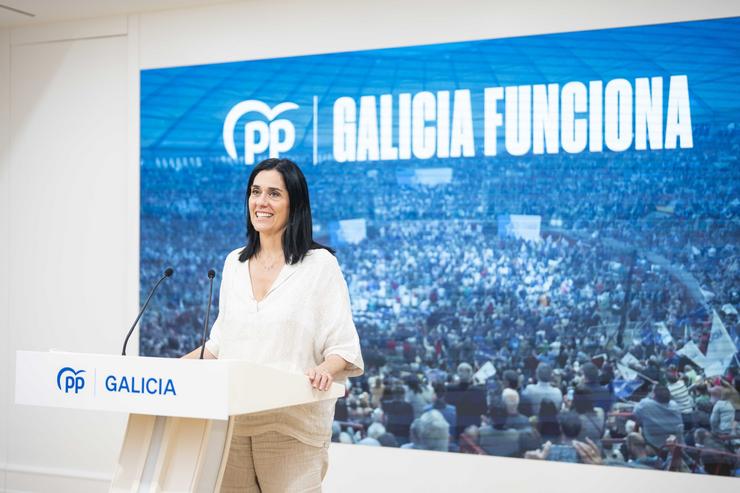 A secretaria xeral do PPdeG, Paula Prado, en rolda de prensa.. PPDEG