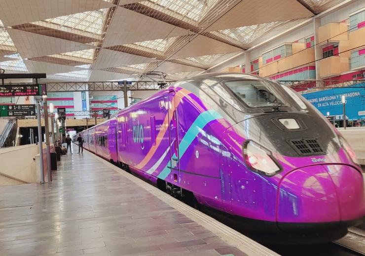 Arquivo - Os Avlo S106 teñen unha capacidade de 581 prazas distribuídas en doce coches de viaxeiros.. RENFE - Arquivo / Europa Press