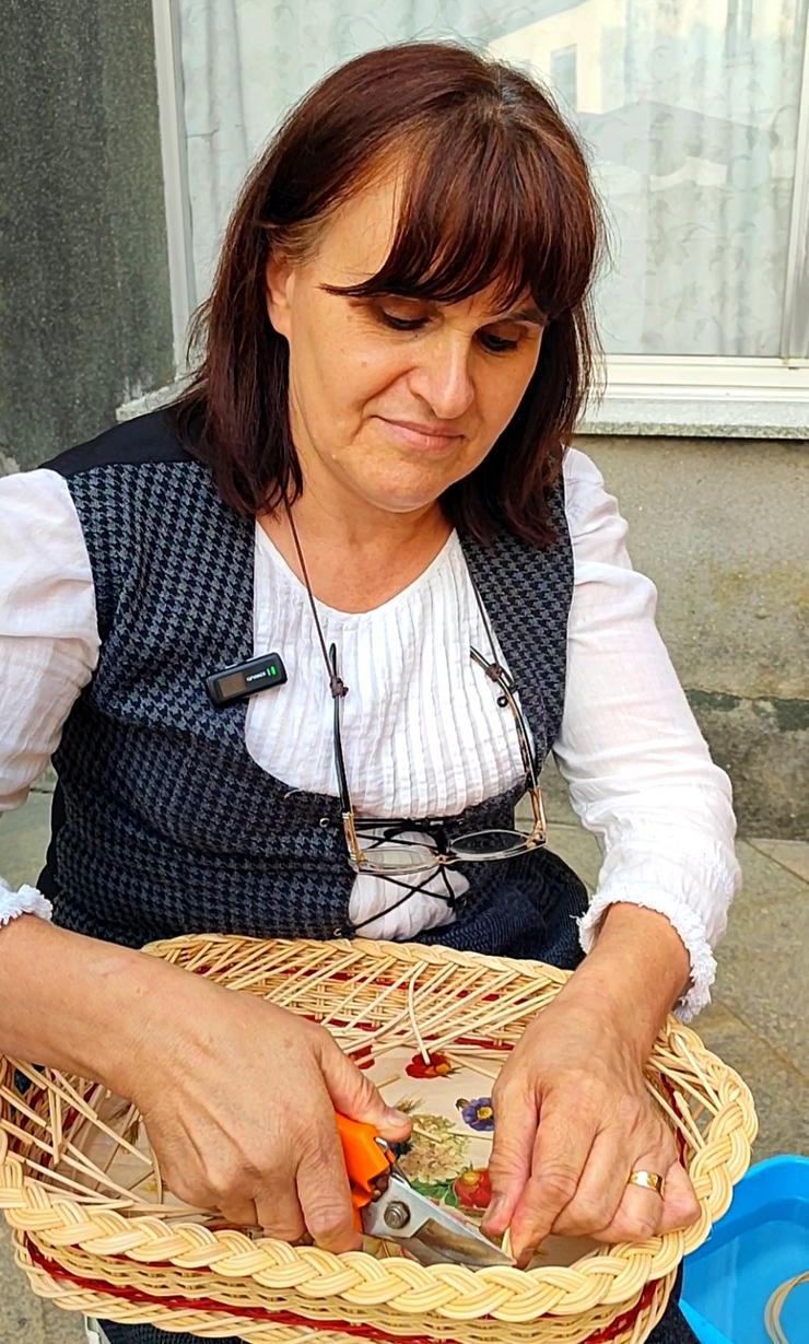 Luísa Martínez, cesteira / GC