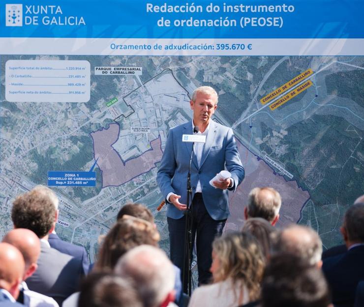 O presidente da Xunta, Alfonso Rueda, nun acto no polígono industrial do Carballiño (Ourense). XUNTA