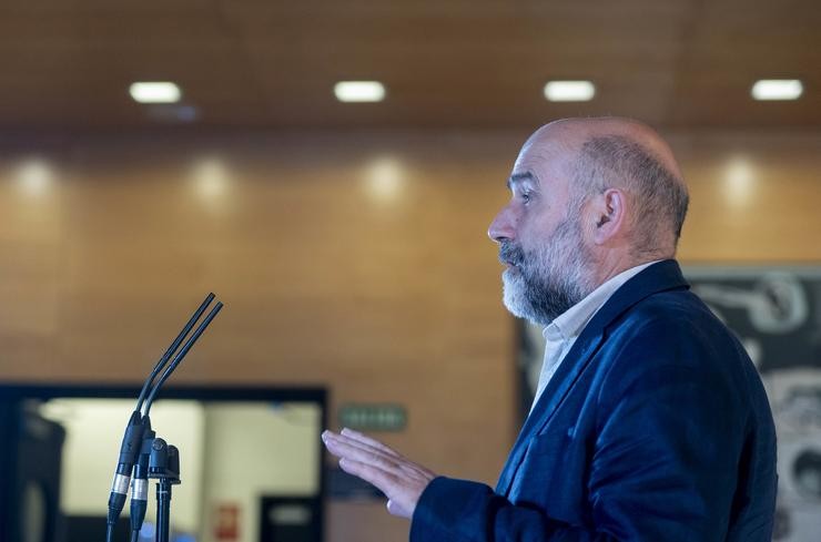 Arquivo - O deputado do BNG Néstor Rego comparece ante os medios tras unha reunión, no Congreso dos Deputados, a 22 de xullo de 2024, en Madrid (España). Félix Bolaños e Ernest Urtasun iniciaron hoxe unha rolda de contactos cos representantes. Alberto Ortega - Europa Press - Arquivo / Europa Press
