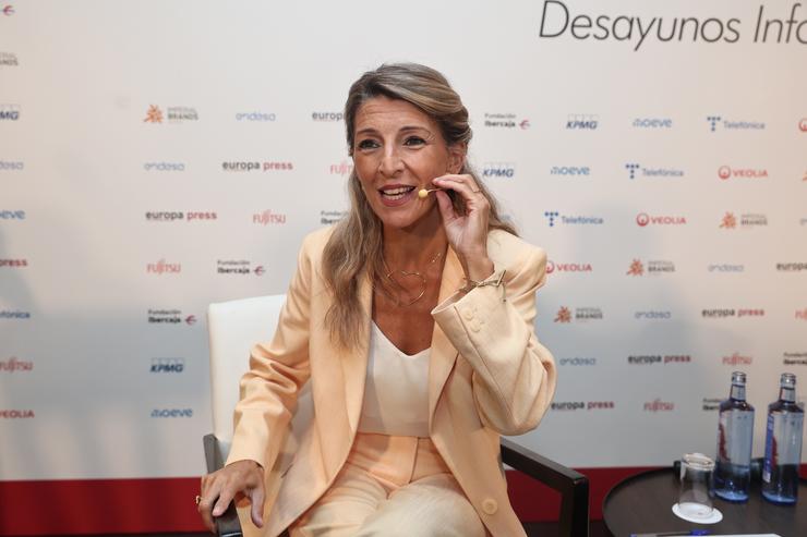 A vicepresidenta segunda do Goberno e ministra de Traballo e Economía Social, Yolanda Díaz, protagoniza un almorzo informativo de Europa Press no NH Collection Eurobuilding, a 9 de outubro de 2025 en Madrid (España).. Eduardo Parra - Europa Press 
