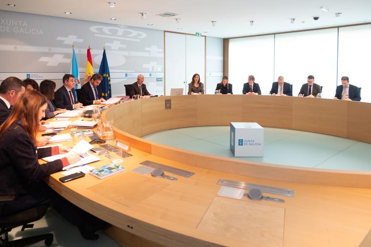 O titular da Xunta, Alfonso Rueda, preside a reunión do Consello do 13 de xaneiro de 2025.. XUNTA / Europa Press