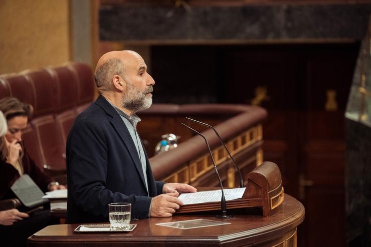 O deputado do BNG, Néstor Rego, intervén durante unha sesión plenaria extraordinaria, no Congreso dos Deputados, a 22 de xaneiro de 2025, en Madrid (España).. Gabriel Luengas - Europa Press / Europa Press
