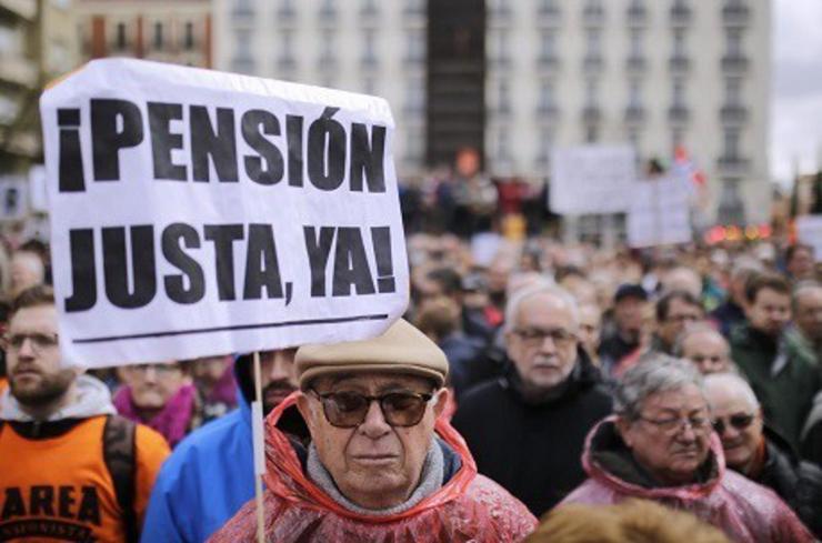 Manifestación pensións.. UXT-A / Europa Press
