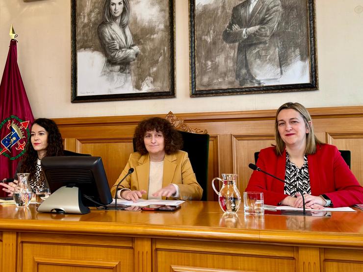 A alcaldesa de Santiago, Goretti Sanmartín, no salón de plenos / BLOQUE NACIONALISTA GALEGO - Arquivo