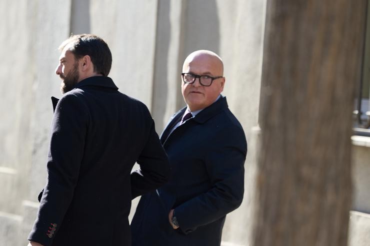 O senador do PP José Manuel Baltar á súa saída do Tribunal Supremo 