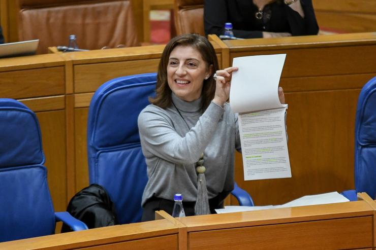 A conselleira de Medio Ambiente, Ángeles Vázquez, no Parlamento / MONICA ARCAY CARRO 
