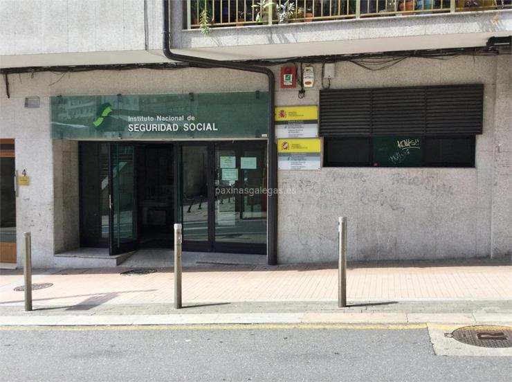 Centro de Atención e Información da Seguridade Social (CAISS) na rúa Gagos de Mendoza de Pontevedra / Páxinas Galegas