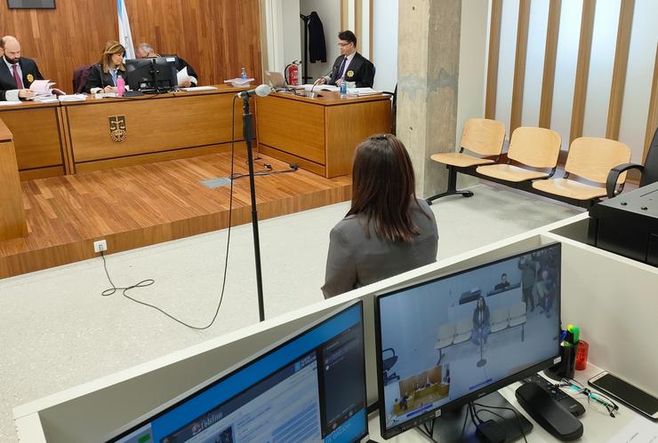 Xuízo contra unha nova acusada dun delito de lesións graves, por golpear á súa parella cun cargador na cara, facendo que perdese o ollo esquerdo./ Europa Press