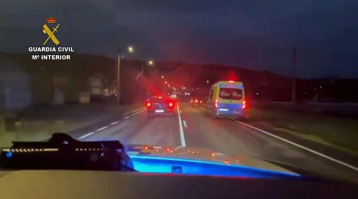Persecución a condutora á fuga en Verín. GARDA CIVIL / Europa Press