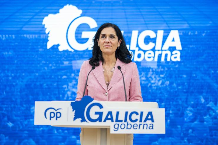 O número dous do PPdeG, Paula Prado, en rolda de prensa.. ÍÑIGO ROLÁN/PPDEG / Europa Press