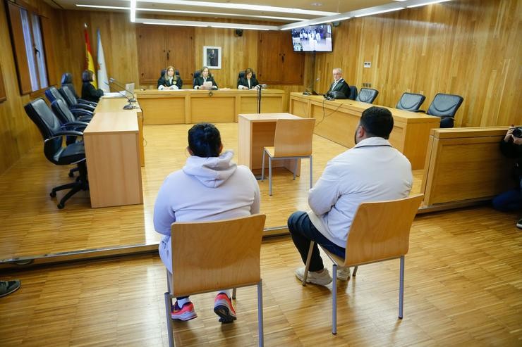 Os acusados á súa chegada a un xuízo polo rapto dunha menor en Vilalba, no Xulgado de Instrución nº1 de Vilalba, a 18 de marzo de 2025 / Carlos Castro