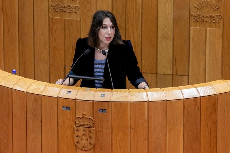 A conselleira de Economía, María Jesús Lorenzana, no pleno / ANA VARELA