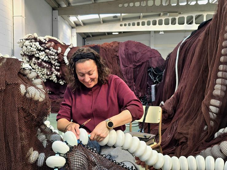 Rosa Pardo, redeira en Portosín 