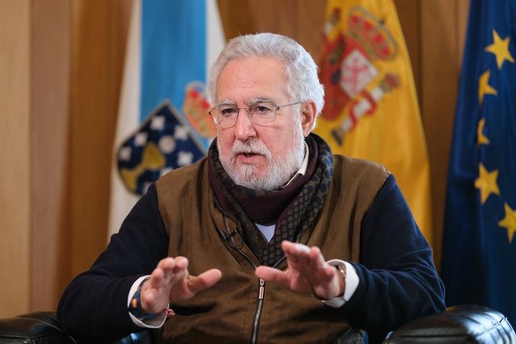 O presidente do Parlamento, Miguel Santalices, nun momento da entrevista con Europa Press.. CÉSAR ARXINA / EUROPA PRESS / Europa Press