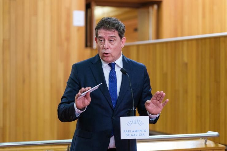O secretario xeral do PSdeG, José Ramón Gómez Besteiro, ofrece unha rolda de prensa tras o debate sobre o Estado da Autonomía.. César Martínez - Europa Press