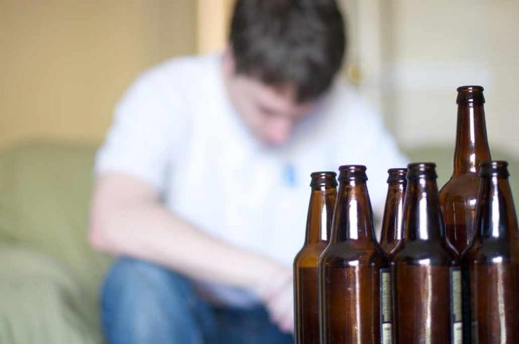Menores consumindo alcol 