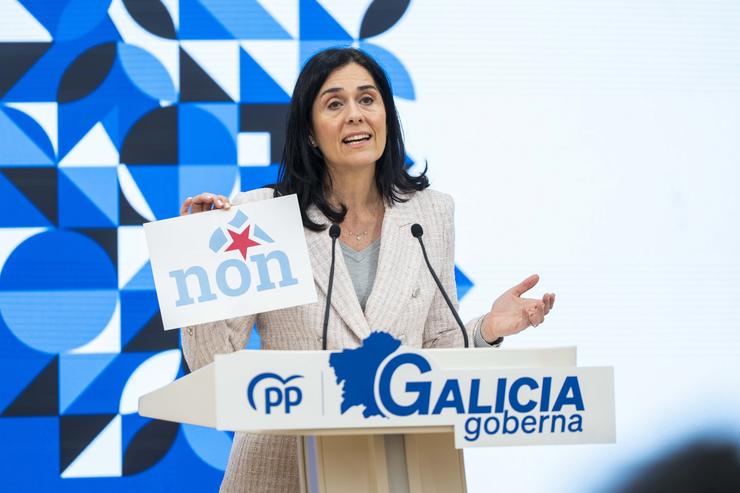 Prado, na rolda de prensa en Santiago / ÍÑIGO ROLÁN - PPDEG