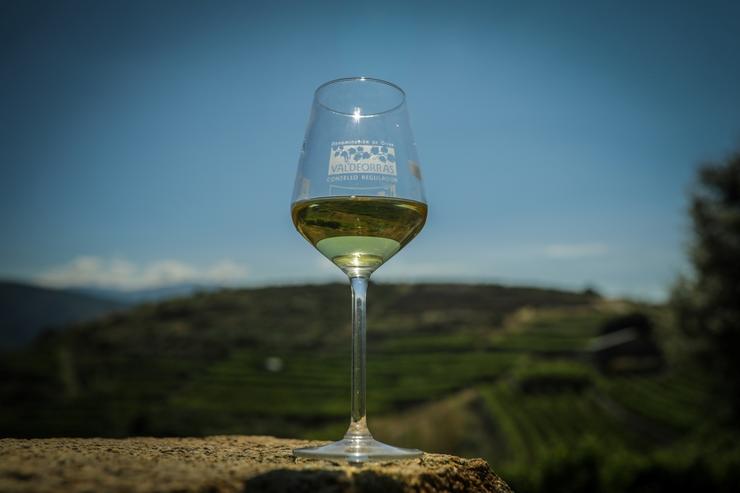 Copa de Godello. Foto: CRDO Valdeorras.