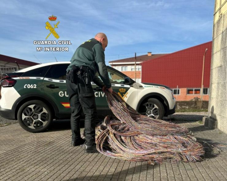 Cable intervido / GARDA CIVIL