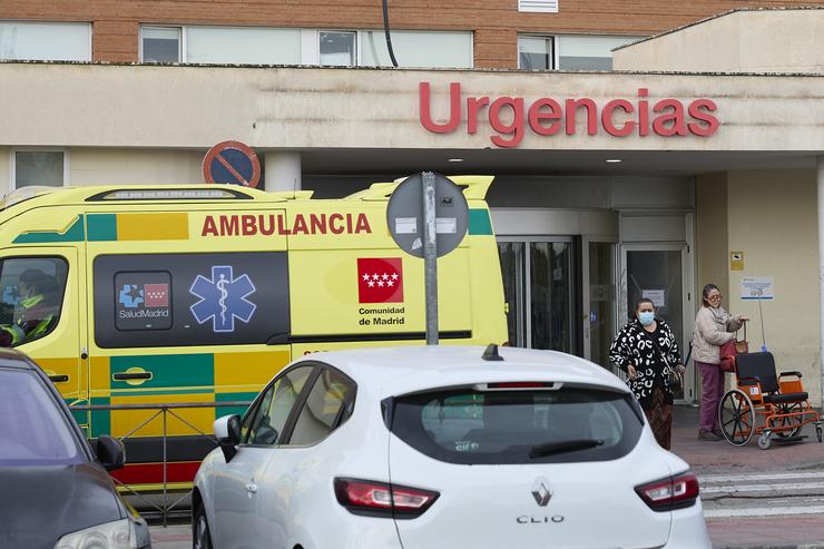 Arquivo - Unha ambulancia nas Urxencias de Madrid 