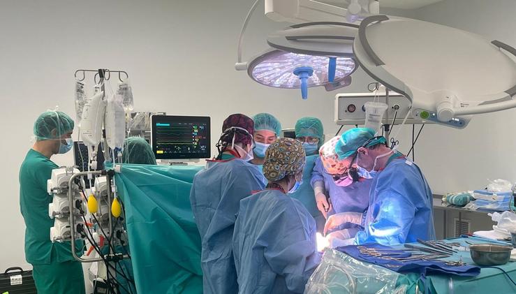 Quirófano, transplante / HOSPITAL 12 DE OUTUBRO - Arquivo